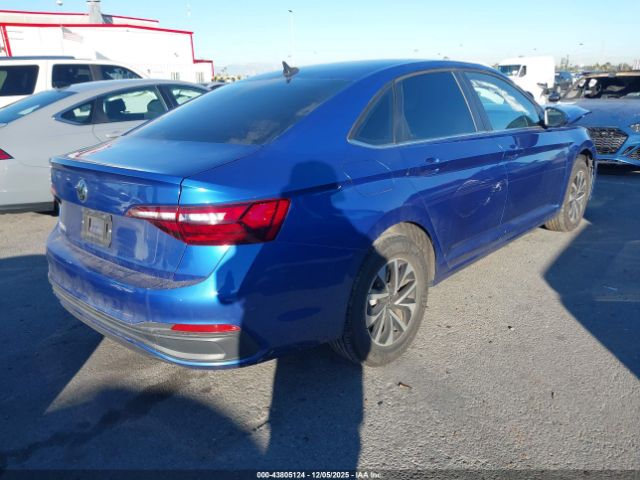 2022 VOLKSWAGEN JETTA 3VWCM7BU7NM004073 Photo 3