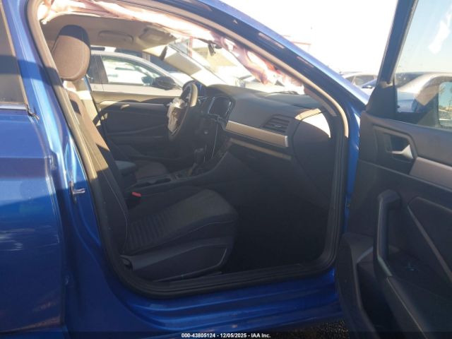 2022 VOLKSWAGEN JETTA 3VWCM7BU7NM004073 Photo 4