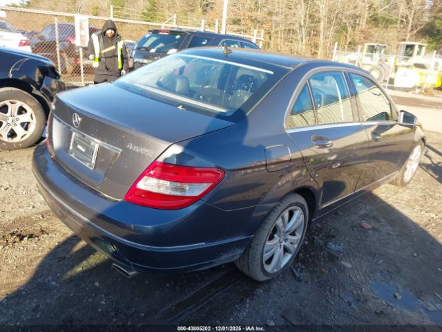 2010 MERCEDES-BENZ C 300 WDDGF8BB2AR131623 Photo 3