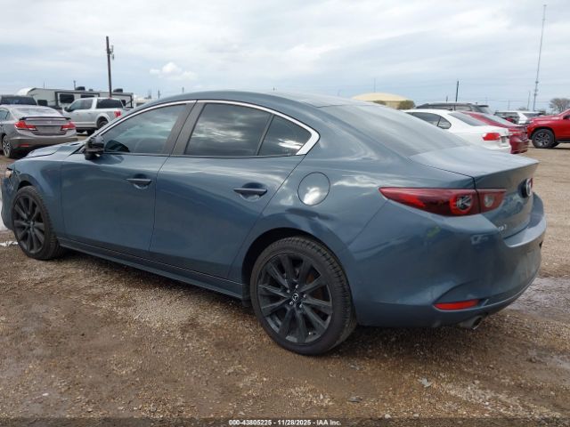 2022 MAZDA MAZDA3 3MZBPACL5NM309352 Photo 2