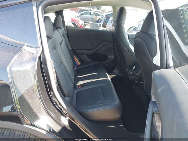 2023 TESLA MODEL Y 7SAYGDEE1PA025933 Photo 7