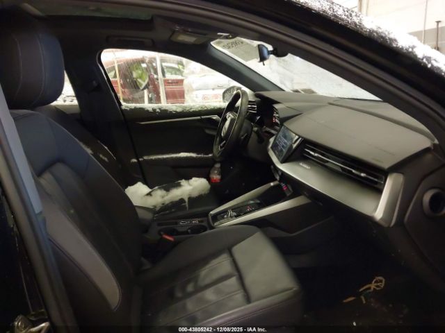 2022 AUDI A3 WAUGUDGY8NA047006 Photo 4