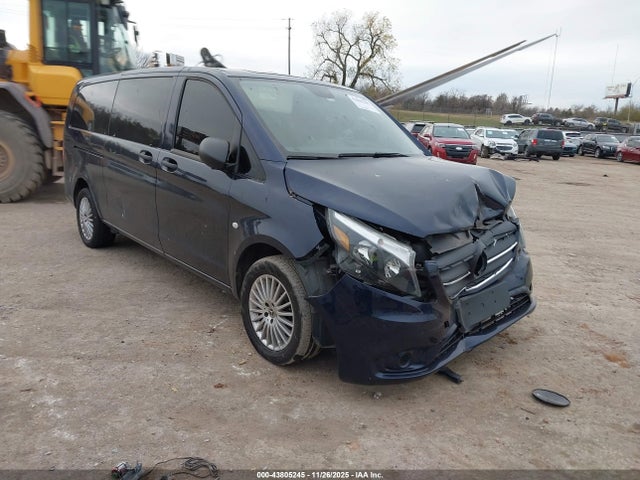 2022 MERCEDES-BENZ METRIS W1YV0CEY2N3977194