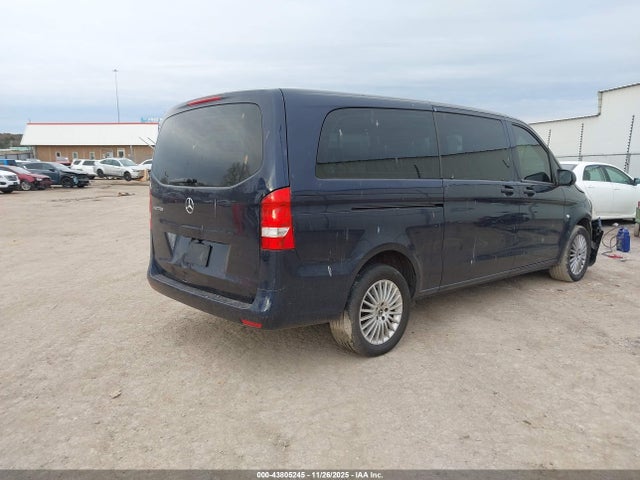 2022 MERCEDES-BENZ METRIS W1YV0CEY2N3977194 Photo 3