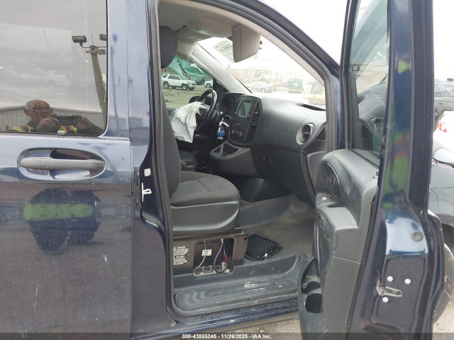 2022 MERCEDES-BENZ METRIS W1YV0CEY2N3977194 Photo 4