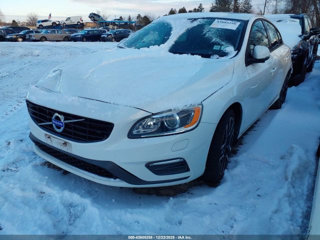 2017 VOLVO S60 YV126MFL2H2421454 Photo 1
