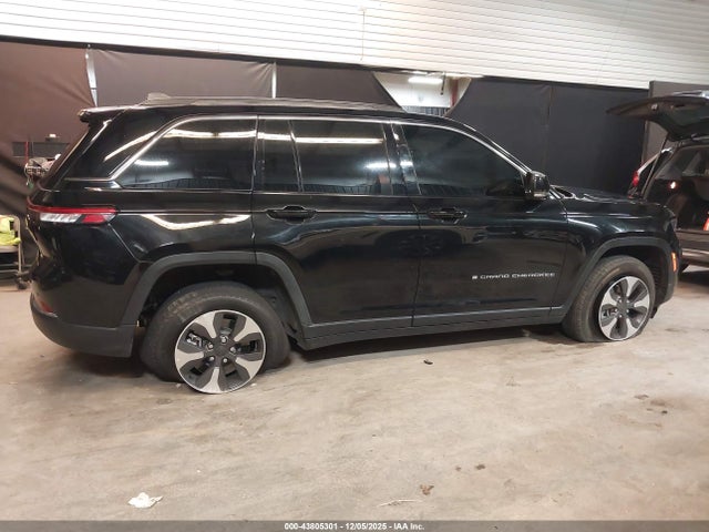 Продаж на аукціоні авто 2024 Jeep Grand Cherokee 4xe, vin: 1C4RJYB62RC716589, номер лоту: 43805301