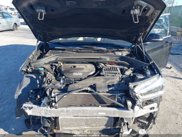 2016 BMW X1 WBXHT3C31G5E48347 Photo 9