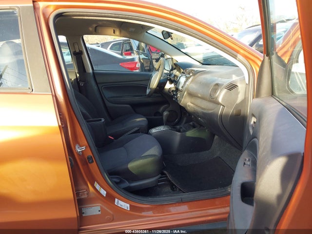 2019 MITSUBISHI MIRAGE ML32A3HJ5KH014679 Photo 4