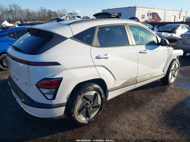 2025 HYUNDAI KONA ELECTRIC KM8HC3A64SU028549 Photo 3
