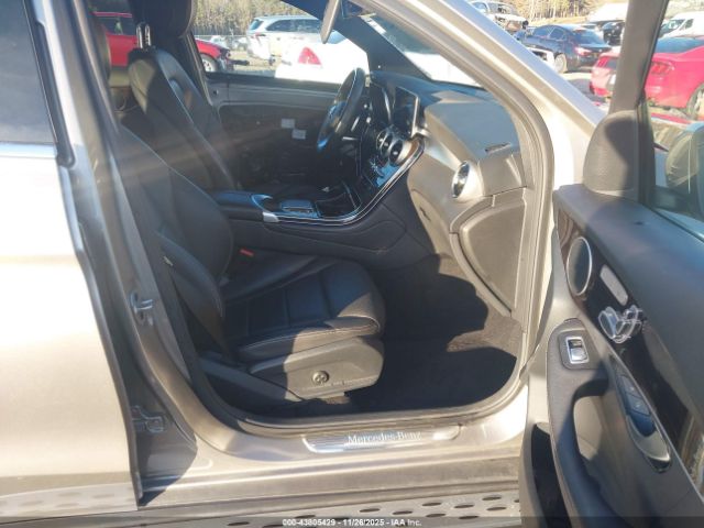2021 MERCEDES-BENZ GLC 300 W1N0G8DB4MF972217 Photo 4