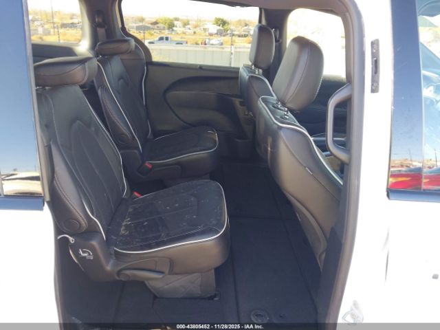 2026 CHRYSLER PACIFICA 2C4RC1GGXTR161960 Photo 7