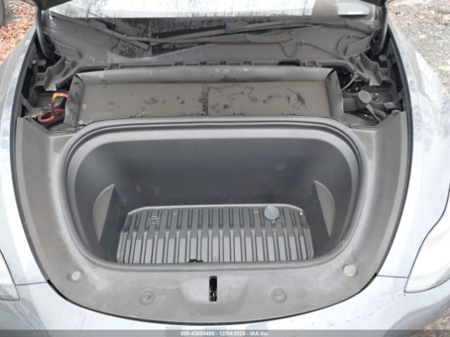 2023 TESLA MODEL Y 7SAYGDEEXPA206478 Photo 9