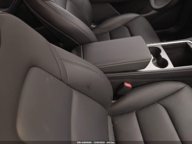 2023 TESLA MODEL Y 7SAYGDEEXPA206478 Photo 4