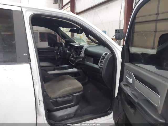 2022 Ram 2500 Lone Star  4x4 6'4 Box მანქანა იყიდება აუქციონზე, vin: 3C6UR5DJ2NG350196, აუქციონის ნომერი: 43805513