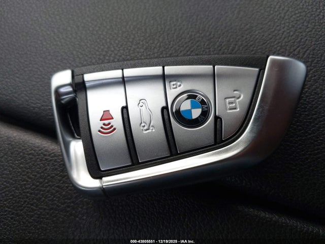 2020 BMW 530E WBAJB1C08LCD44985 Photo 10