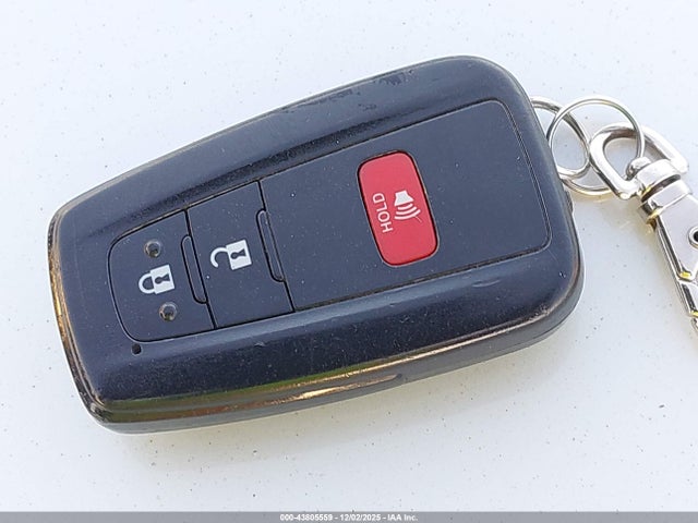 JTDKBRFUXH3026133 Toyota Prius Two