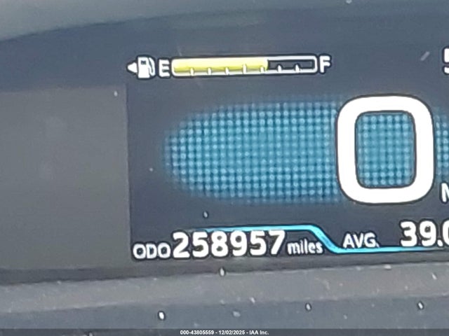 JTDKBRFUXH3026133 Toyota Prius Two
