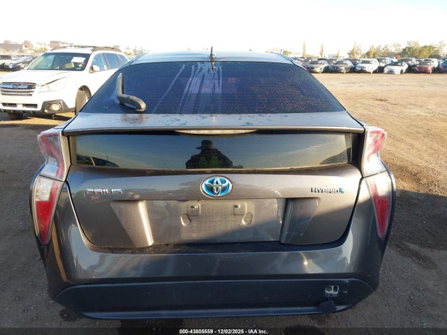 JTDKBRFUXH3026133 Toyota Prius Two