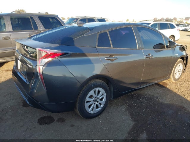 JTDKBRFUXH3026133 Toyota Prius Two