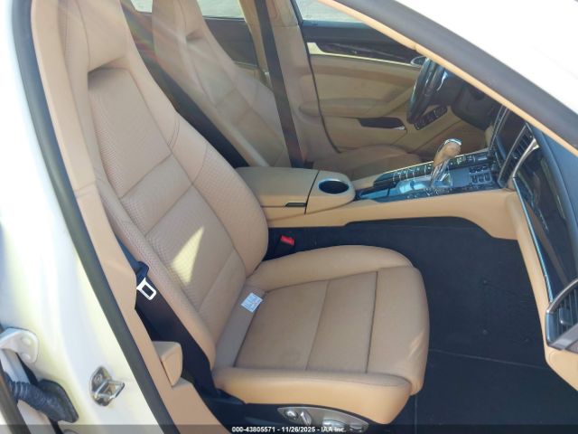 2015 PORSCHE PANAMERA E-HYBRID WP0AD2A77FL041457 Photo 4