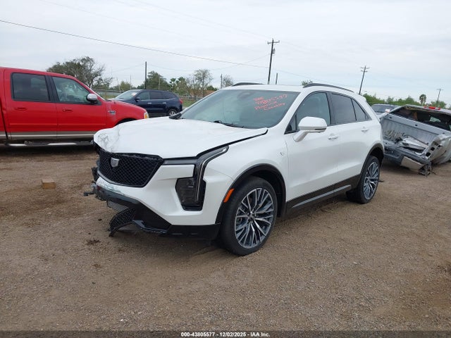 2024 CADILLAC XT4 1GYFZER47RF180570 Photo 1