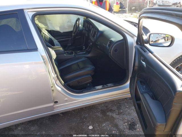 2021 DODGE CHARGER 2C3CDXBG1MH677925 Photo 4