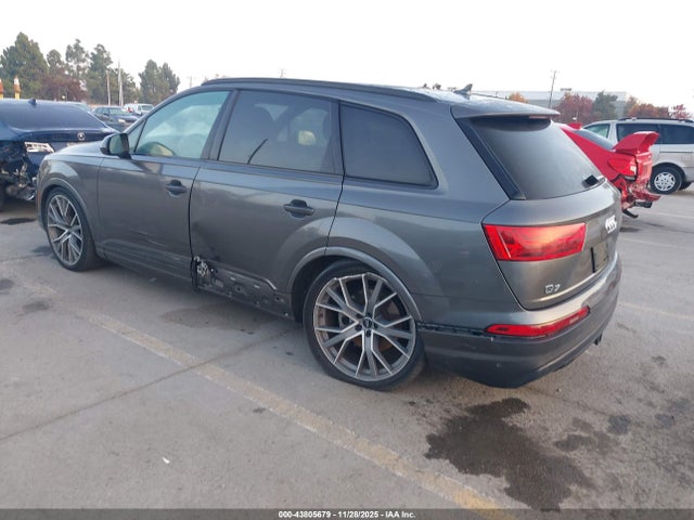 2019 AUDI Q7 WA1VAAF76KD028176 Photo 2