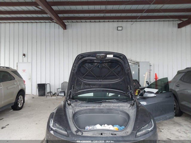 2024 TESLA MODEL 3 5YJ3E1ET1RF821002 Photo 9