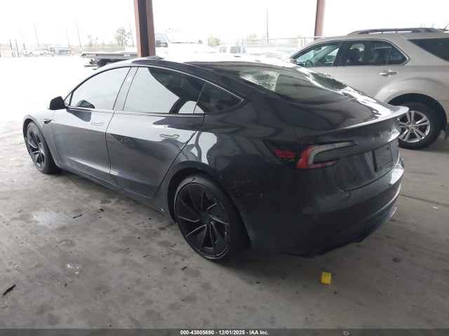 2024 TESLA MODEL 3 5YJ3E1ET1RF821002 Photo 2