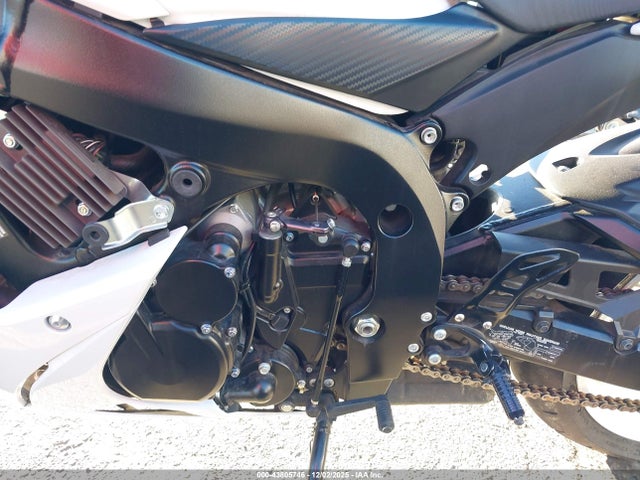 JS1GN7FA2K7100243 Suzuki GSX-R600