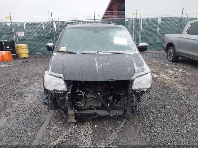 2019 Dodge Grand Caravan Sxt მანქანა იყიდება აუქციონზე, vin: 2C4RDGCG2KR790049, აუქციონის ნომერი: 43805801
