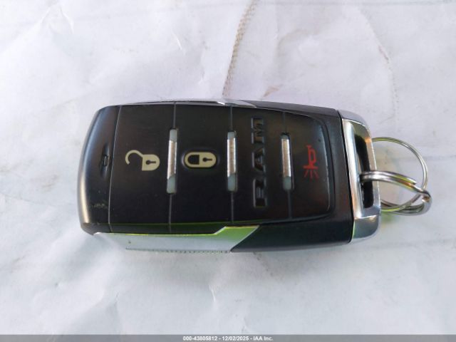 2020 RAM 1500 1C6RREFT9LN318130 Photo 10