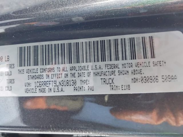 2020 RAM 1500 1C6RREFT9LN318130 Photo 8