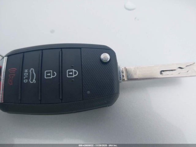 5XXGT4L36LG414888 KIA Optima Lx