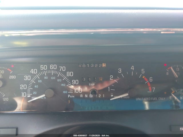 43805837 :رقم المزاد ، 1G4CU5219R1608686 vin ، 1994 Buick Park Avenue Ultra مزاد بيع