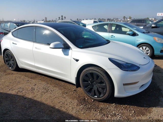 2022 TESLA MODEL 3 5YJ3E1EB1NF263654 Photo 0