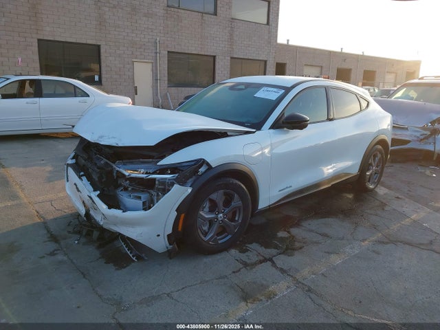 3FMTK1R46PMB02649 Ford Mustang Mach-e Select