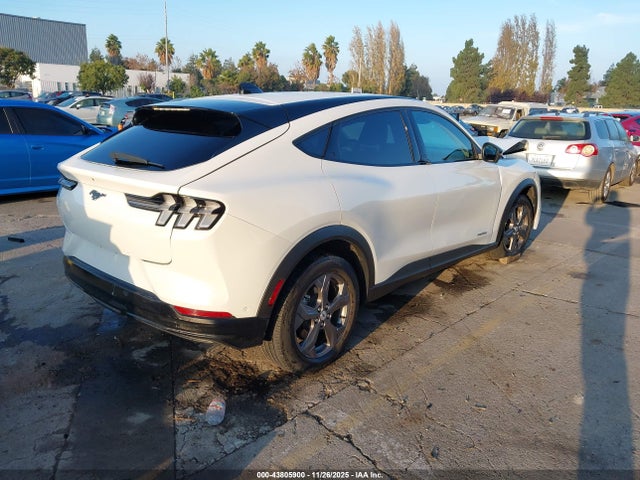 3FMTK1R46PMB02649 Ford Mustang Mach-e Select
