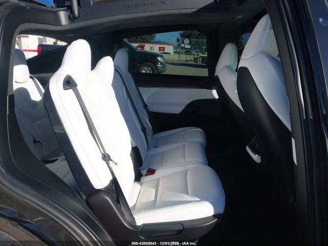 2023 TESLA MODEL X 7SAXCAE52PF377914 Photo 7
