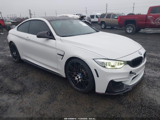 2017 BMW M4 WBS3R9C50HK709440