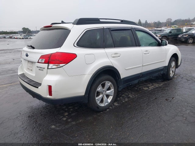 4S4BRBLCXE3274078 Subaru Outback 2.5i Limited