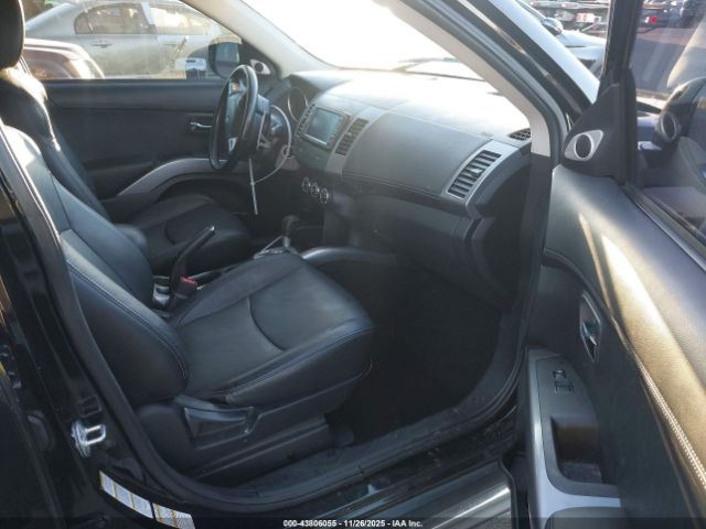2013 MITSUBISHI OUTLANDER JA4JS4AX8DU008292 Photo 4