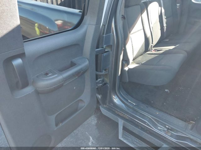 2011 CHEVROLET SILVERADO 1500 1GCRKSE36BZ362672 Photo 7