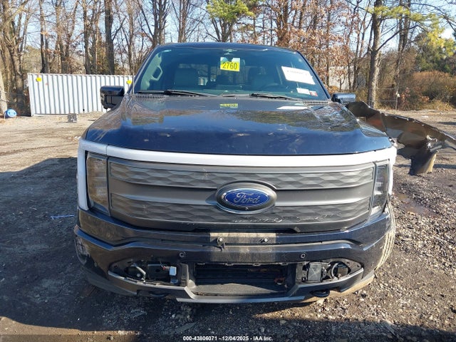 Ford F-150 Lightning Lariat 2023 1FTVW1EVXPWG10879 Image 12