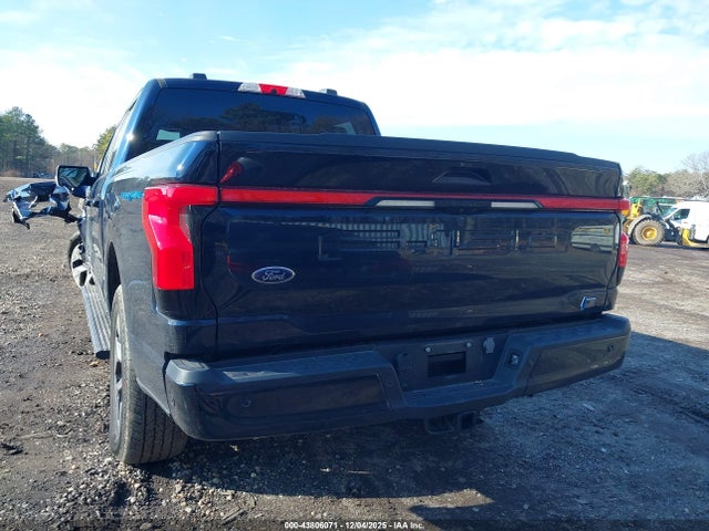 Ford F-150 Lightning Lariat 2023 1FTVW1EVXPWG10879 Image 16