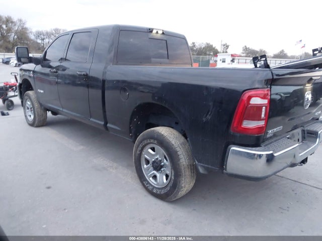 3C6UR5NL5RG383246 RAM 2500 Laramie Crew Cab 4x4 6&#039;4 Box