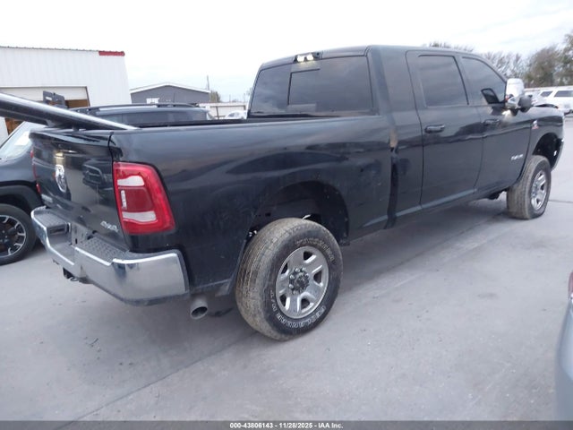 3C6UR5NL5RG383246 RAM 2500 Laramie Crew Cab 4x4 6&#039;4 Box