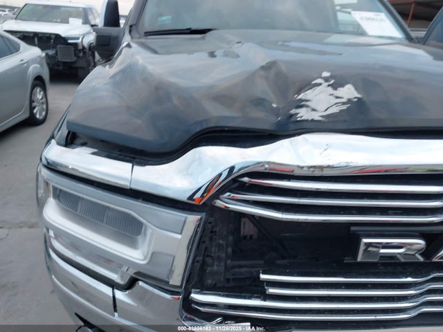 3C6UR5NL5RG383246 RAM 2500 Laramie Crew Cab 4x4 6&#039;4 Box