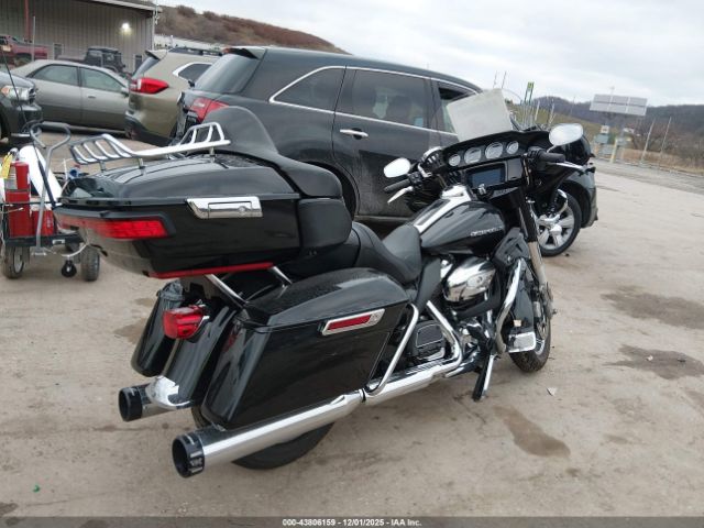 2019 HARLEY-DAVIDSON FLHTK 1HD1KEF15KB632199 Photo 3